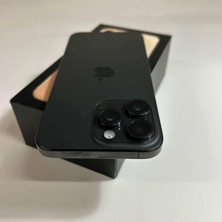 �����ʡ�iPhone 15 pro max��256GB���Хåƥ꡼89%