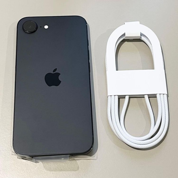 ��Ķ���ʡ�iPhone 16e��128gb�ó�����SIM�ե꡼��