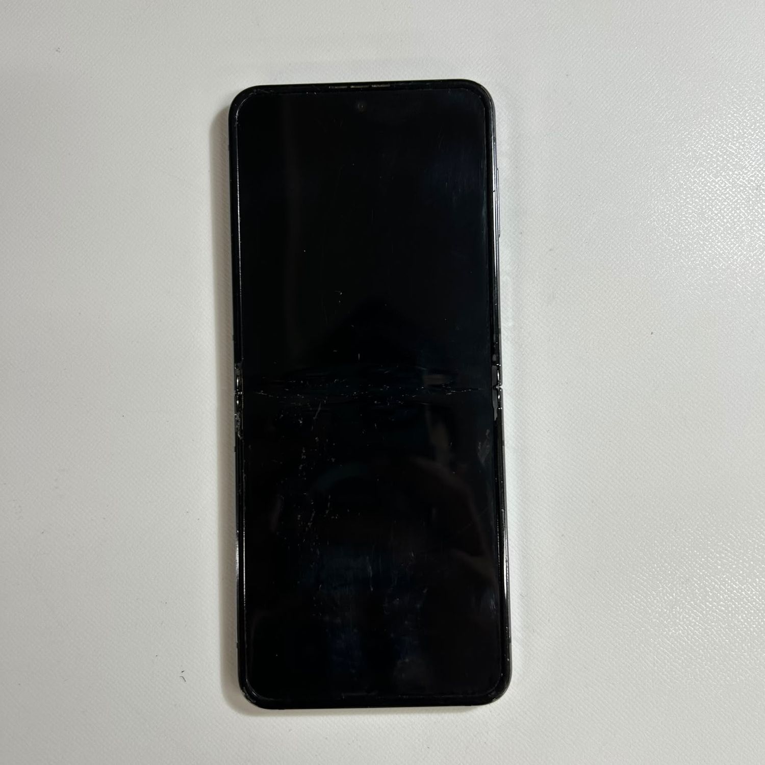 ムスビー｜【ジャンク品】Android Galaxy Z Flip 5｜256gb｜SIMフリー