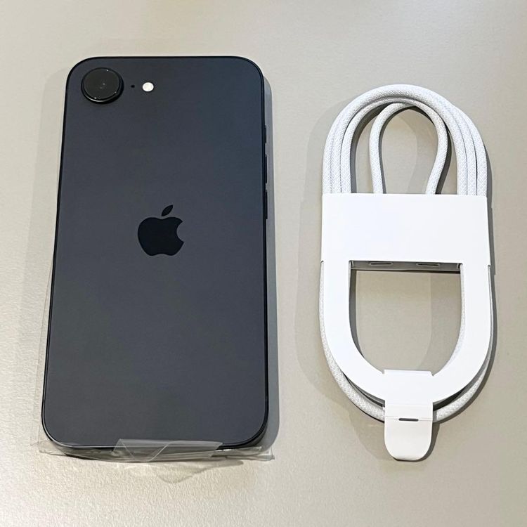 ��Ķ���ʡ�iPhone 16e��128gb�ó�����SIM�ե꡼��