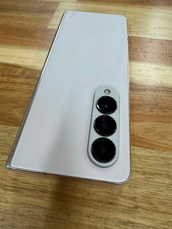 �ڥ�����ʡ�Galaxy Fold 4��256gb��SIM�ե꡼