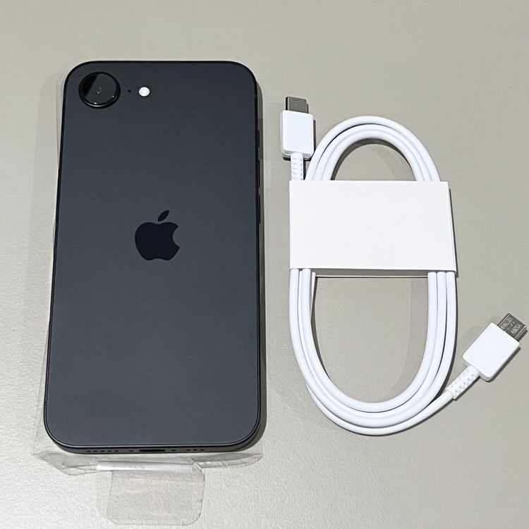 ��Ķ���ʡ�iPhone 16e��128gb�ó�����SIM�ե꡼��