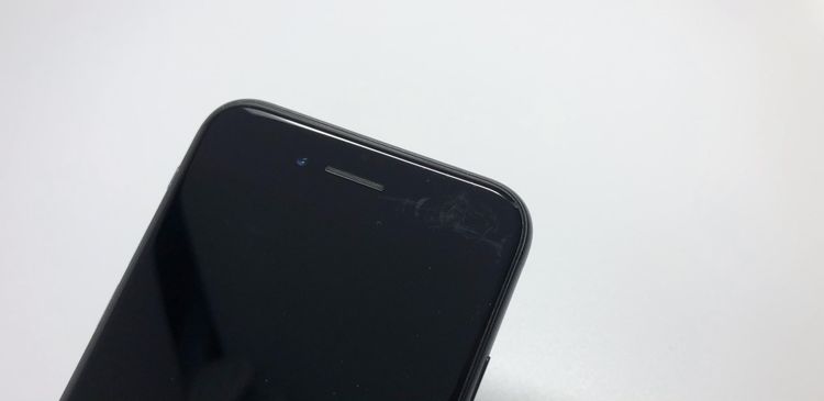 ��Sim�ե꡼��AU iPhone SE ����2����� 64GB �֥�å�----����̵��