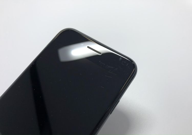 ��Sim�ե꡼��AU iPhone SE ����2����� 64GB �֥�å�----����̵��