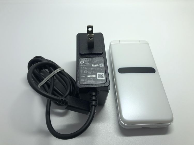 ��Sim�ե꡼��AU��GRATINA KYF42�������� 4G LTE�ڽ���AC�����ץ����դ���