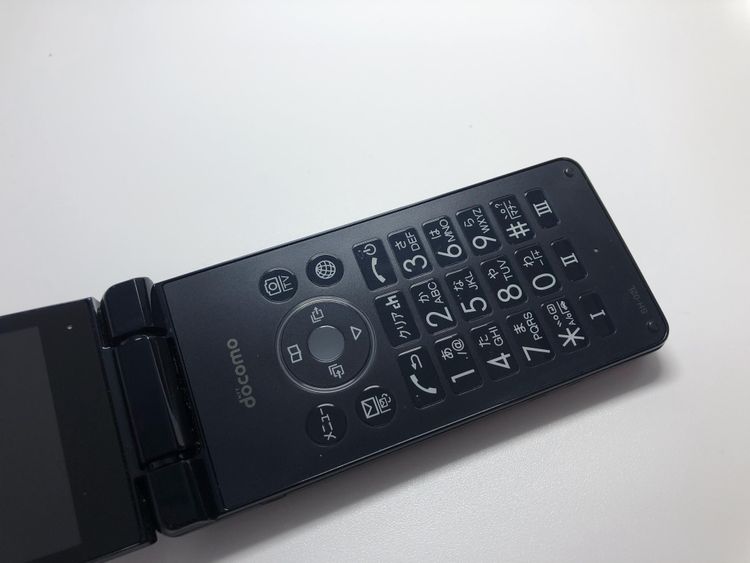 ��Sim�ե꡼��AQUOS �������� SH-02L���֥�å��ڽ���AC�����ץ����դ���