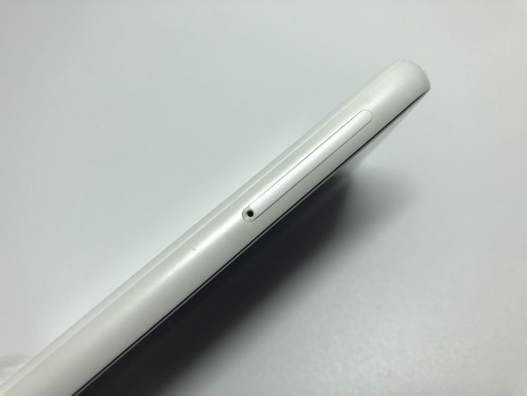 ��Sim�ե꡼��Docomo Galaxy A22 5G SC-56B���ۥ磻�ȡ�������AC�դ���