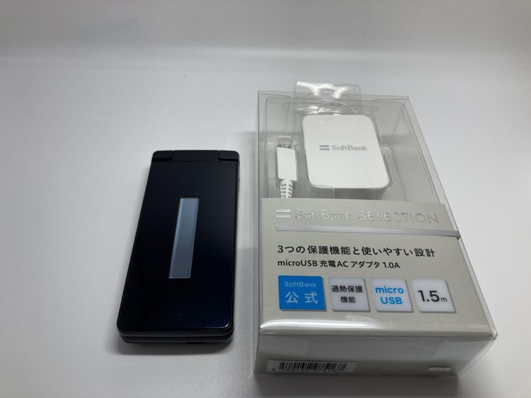 ��Sim�ե꡼��AQUOS �������� SH-02L���֥�å��ڽ���AC�����ץ����դ���