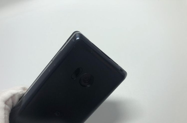 ��Sim�ե꡼��AQUOS �������� SH-02L���֥�å��ڽ���AC�����ץ����դ���