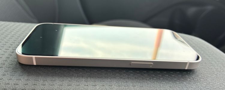 �����ʡ�iPhone13 128GB �������饤��