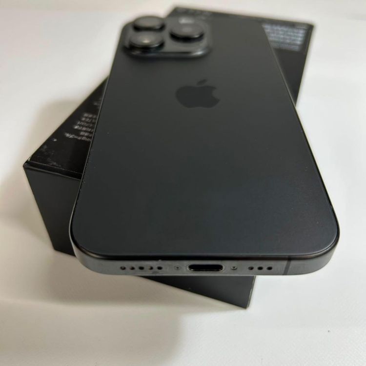 �ڥ���󥯡�iPhone 15 pro��256GB���Хåƥ꡼95%