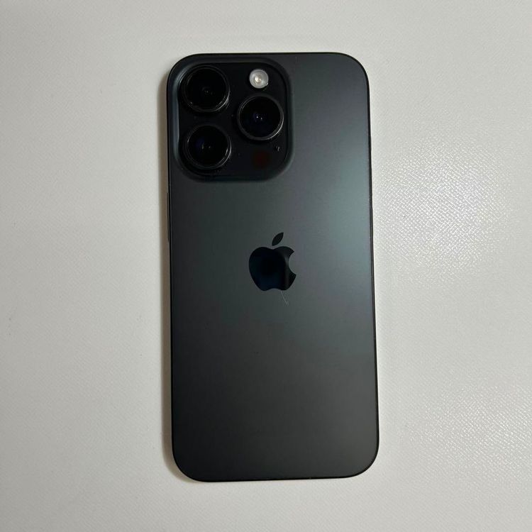 �ڥ���󥯡�iPhone 15 pro��128GB���Хåƥ꡼87%