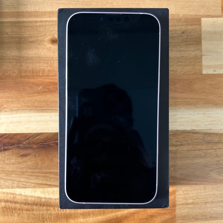 ����Ʊ�� �Хåƥ꡼100��iPhone 17e 256GB SIM�ե꡼