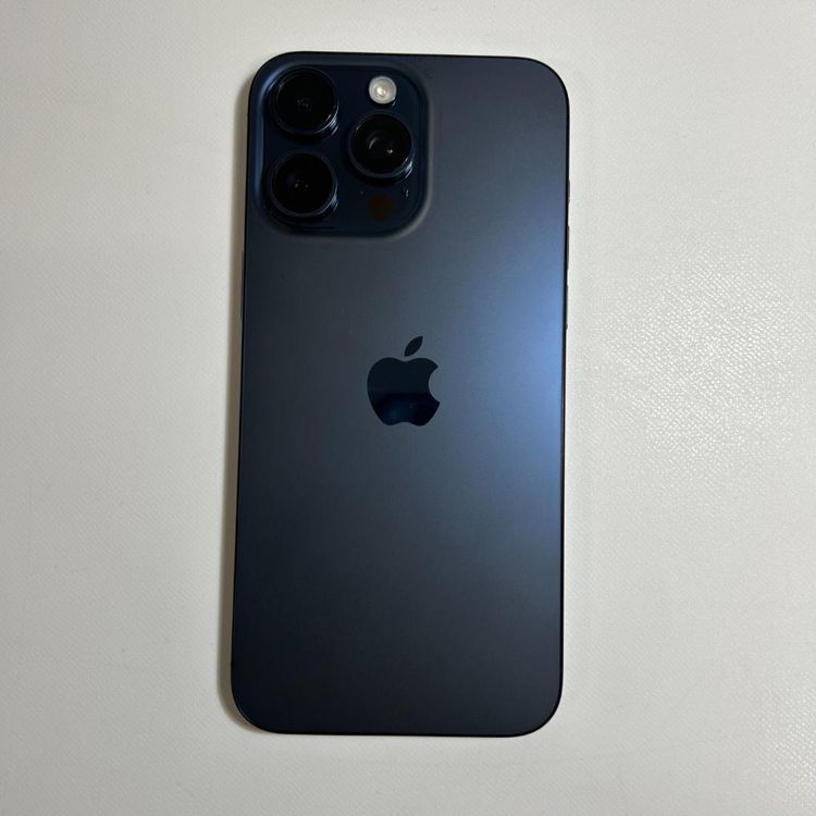iPhone 15 pro max��256GB��ʪ��SIM�ե�