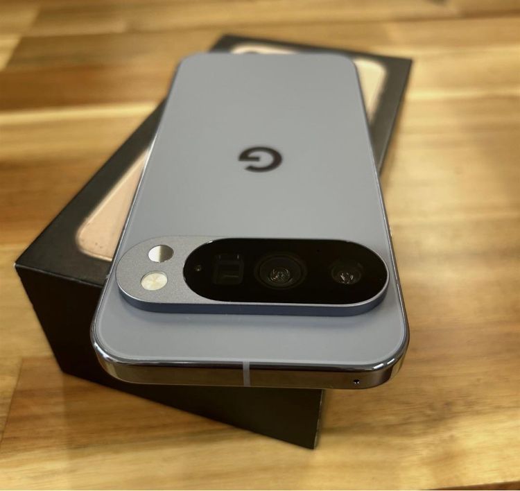 ����Ʊ�� �������� Pixel 10 PRO 256GB 100%