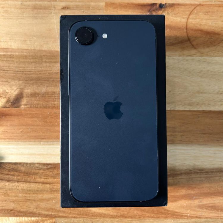 ���� �Хåƥ꡼100��iPhone 17e 256G SIM�ե꡼