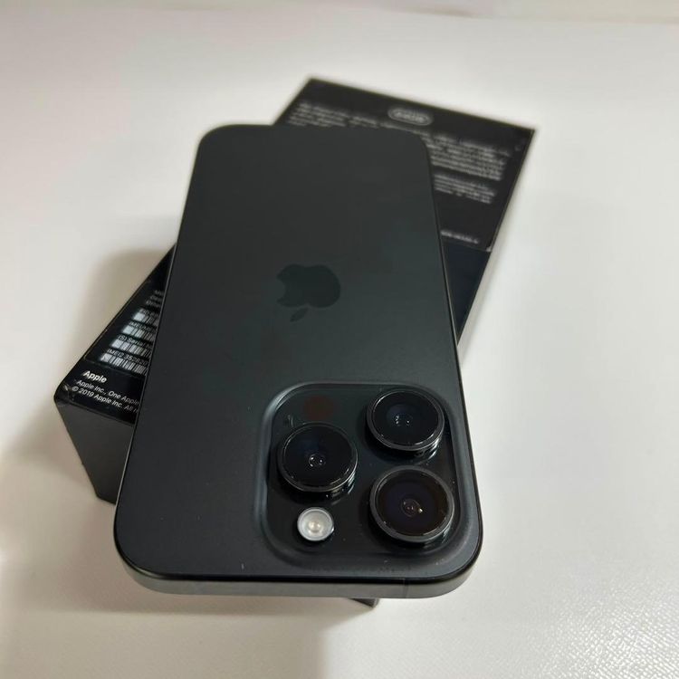 �ڥ���󥯡�iPhone 15 pro��128GB���Хåƥ꡼87%