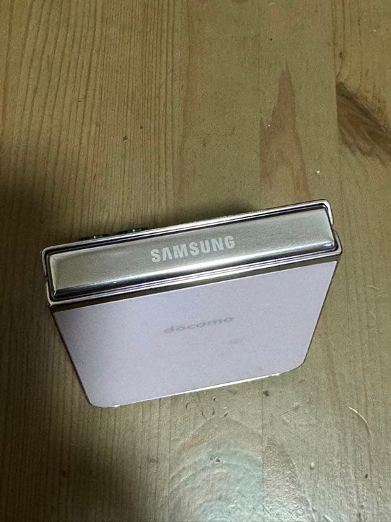 �����ʡ� Android Galaxy Flip5��256gb��SIM�ե꡼