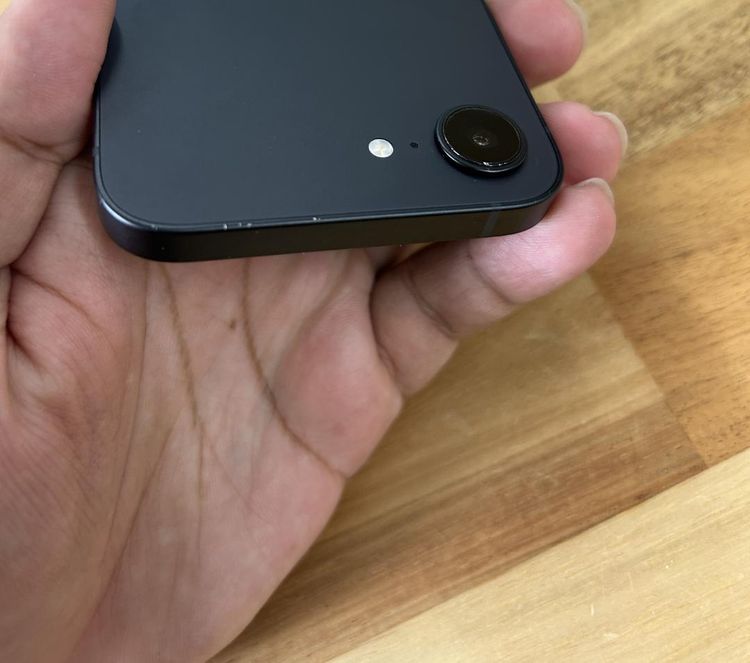 ���� �Хåƥ꡼100��iPhone 17e 256G SIM�ե꡼