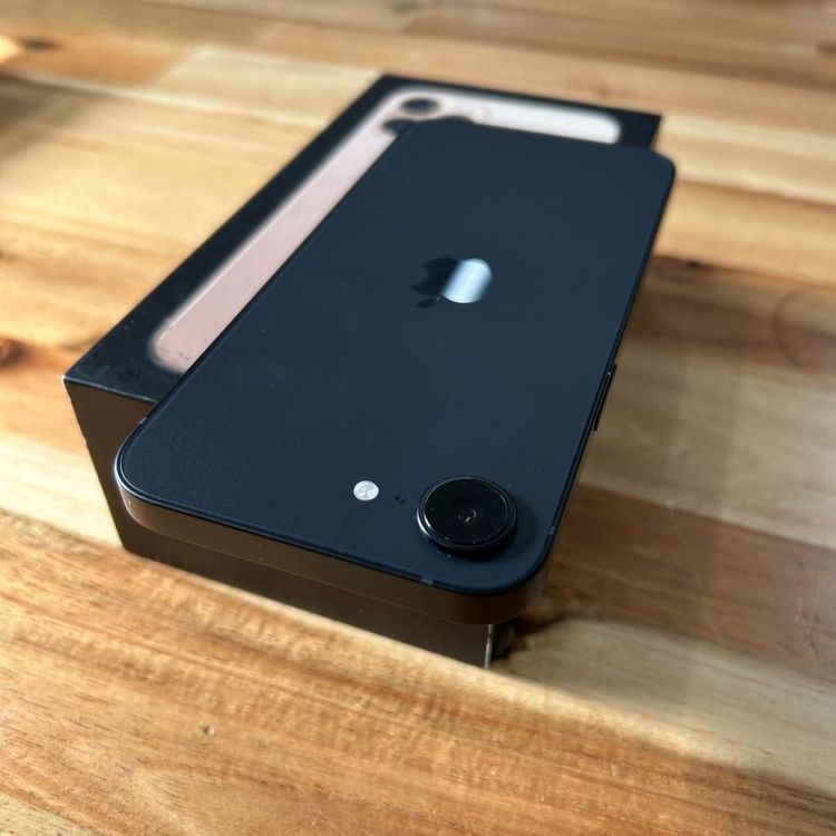 Ķ���� �Хåƥ꡼100��iPhone 17e 256GB SIM�ե꡼