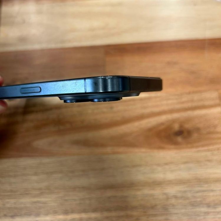 �ڥ���󥯡�iPhone 15 pro��128GB���Хåƥ꡼83%