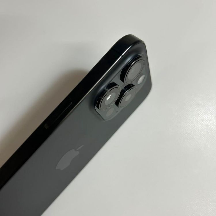�ڥ���󥯡�iPhone 15 pro��128GB���Хåƥ꡼87%