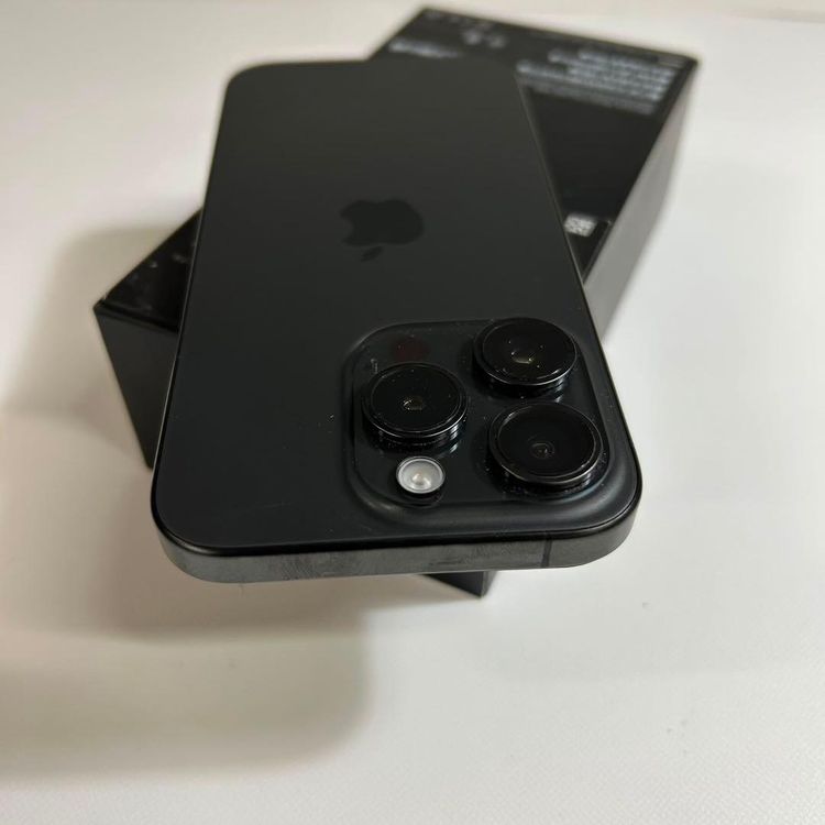�ڥ���󥯡�iPhone 15 pro��256GB���Хåƥ꡼95%