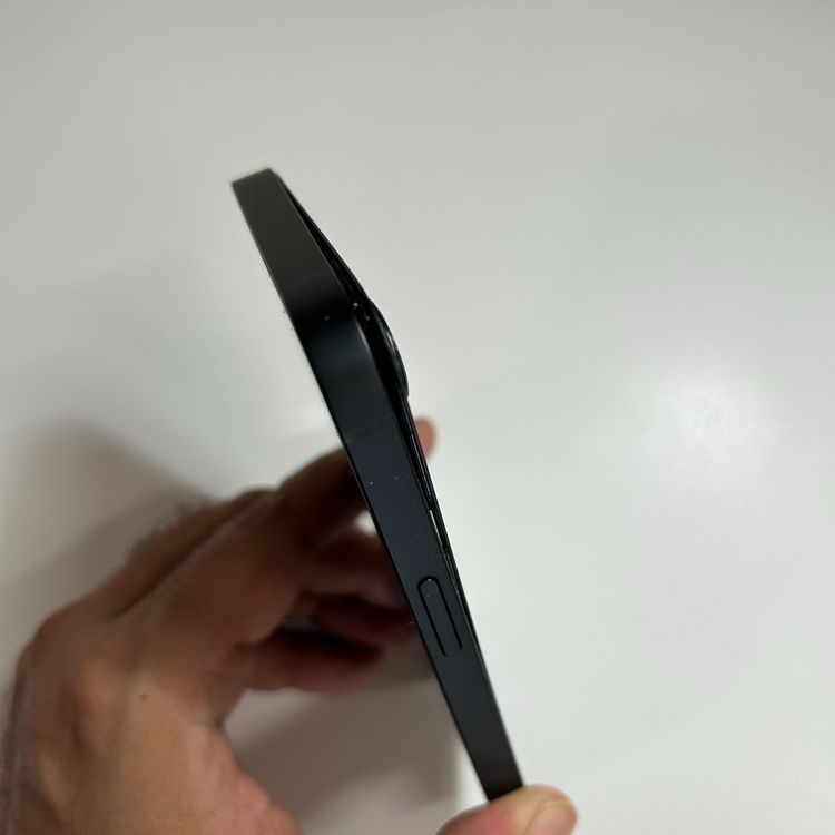 �Хåƥ꡼100��iPhone 17e 256G SIM�ե꡼