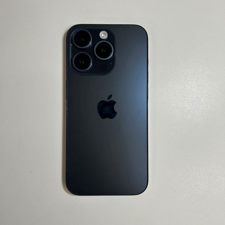 �ڥ���󥯡�iPhone 15 pro��128GB���Хåƥ꡼87%