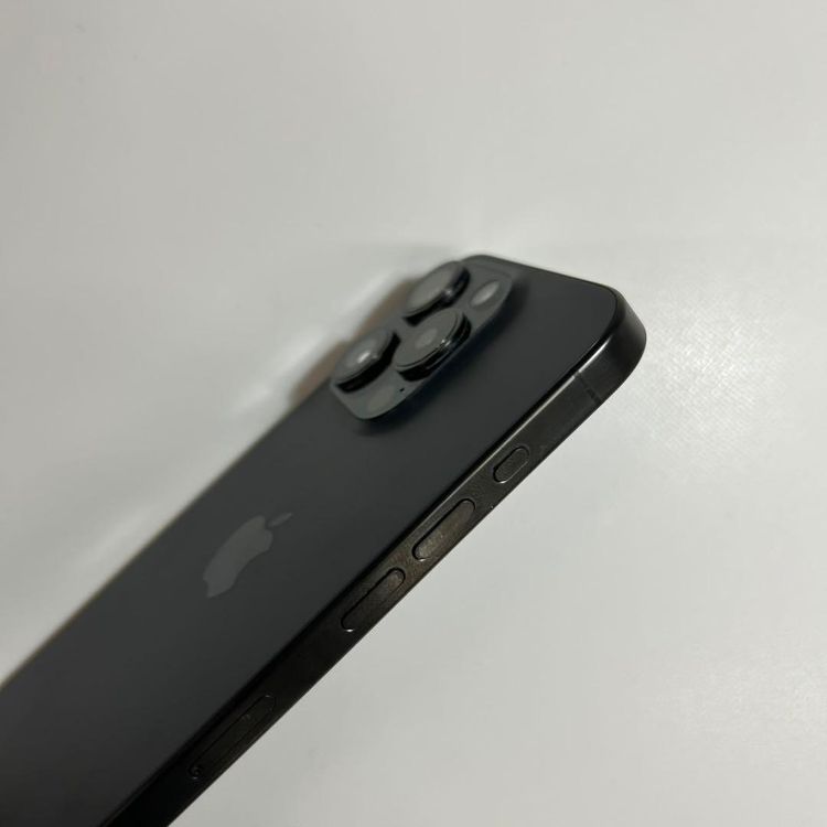 �ڥ���󥯡�iPhone 15 pro��128GB���Хåƥ꡼87%