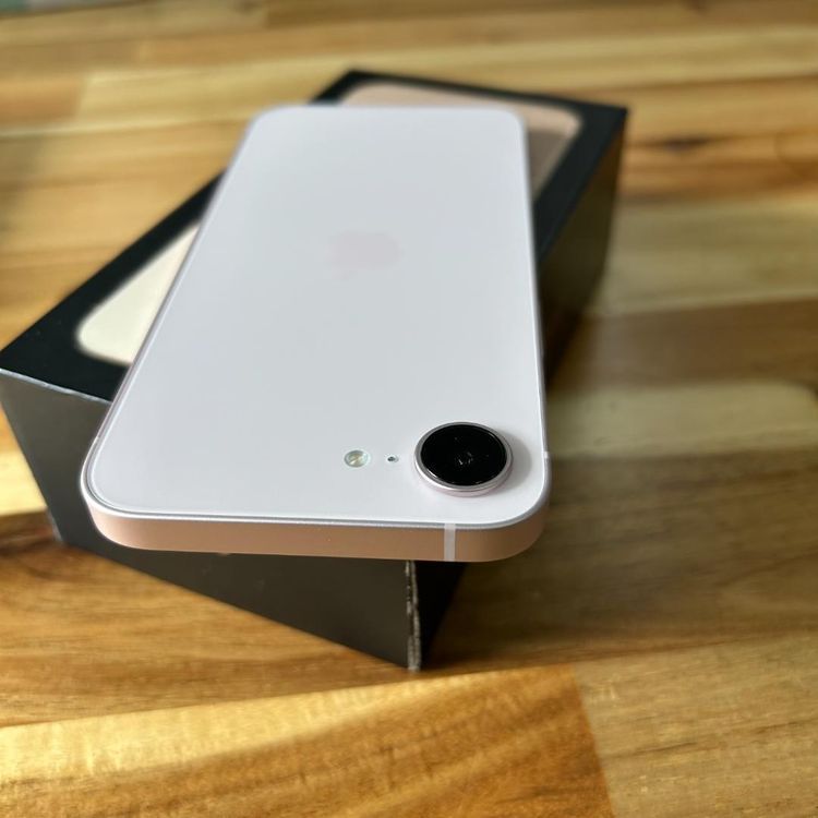 ���� �Хåƥ꡼100��iPhone 17e 512GB SIM�ե꡼