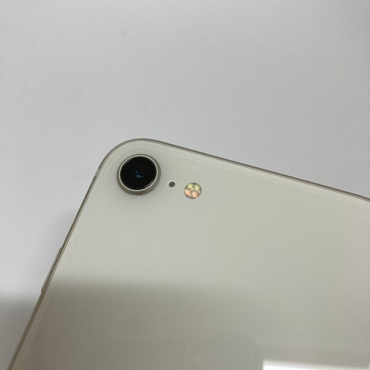��Х�����iPhone SE3 64GB SIM�ե꡼ ����89������ȯ����7777