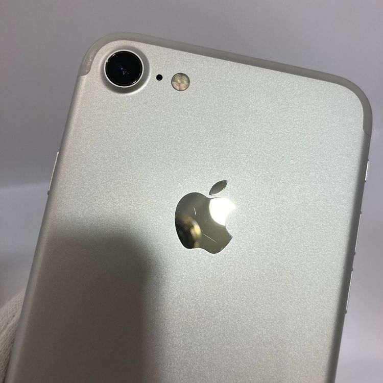 ��Х�����iPhone 7 32GB ����90% SIM�ե꡼ ������ȯ����6670