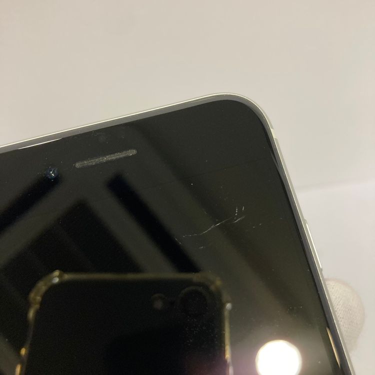 ����󥯡�iPhone SE2 64GB SIM�ե꡼ �����񥹥ԡ���ȯ����0970