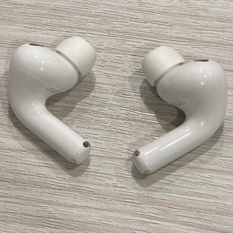 ����Ʊ�͡�AirPods Pro 3���ե륻�åȡ������ݾ�11����ʾ��VGK9