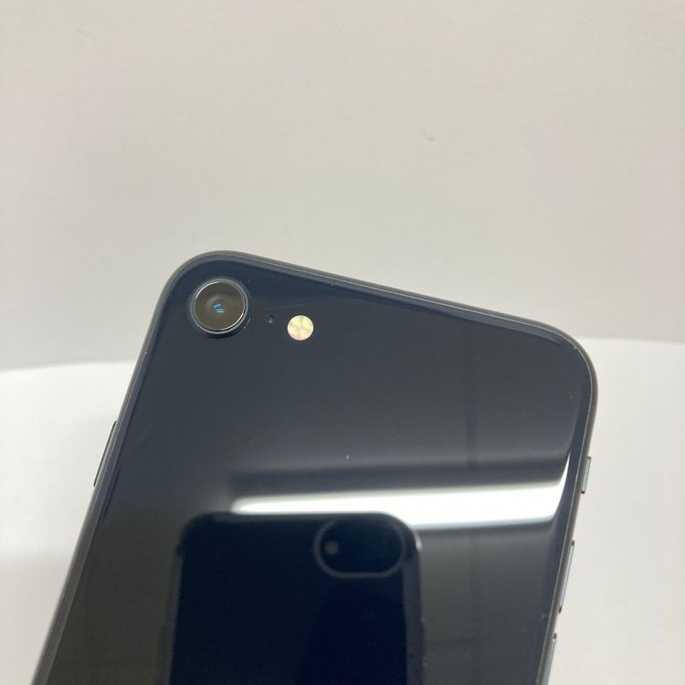 ��iPhone SE3 64GB ����87%SIM�ե꡼�����񥹥ԡ���ȯ����9453