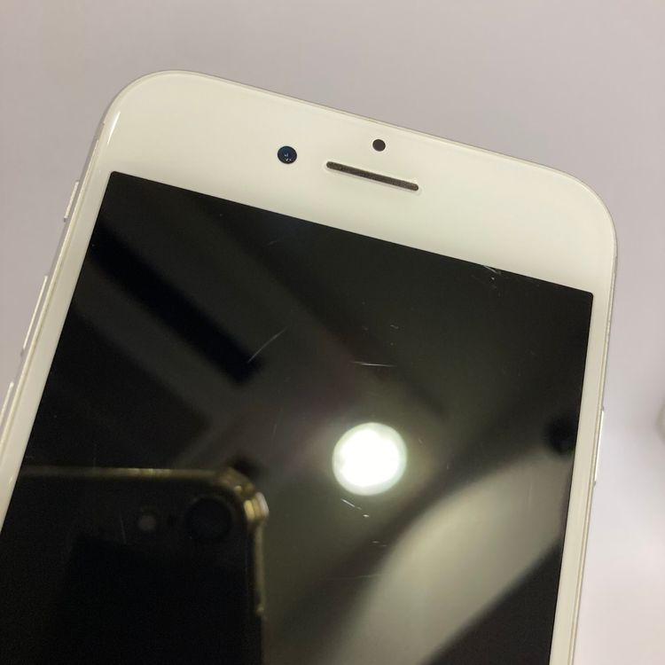 ��Х�����iPhone 7 32GB ����90% SIM�ե꡼ ������ȯ����6670