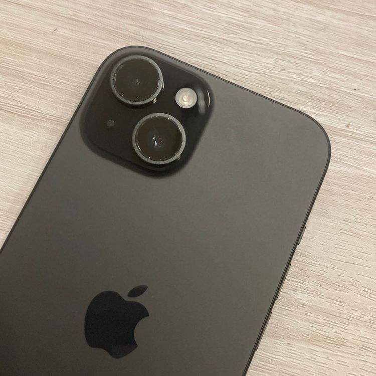 ��Х�����iPhone 15 128GB AU��SIM�ե꡼ ����������