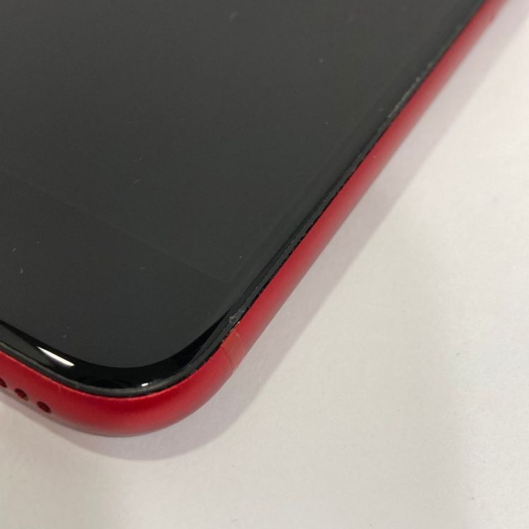 iPhoneSE3 128GB SIM�ե꡼ �Хåƥ꡼83�������̵����9605