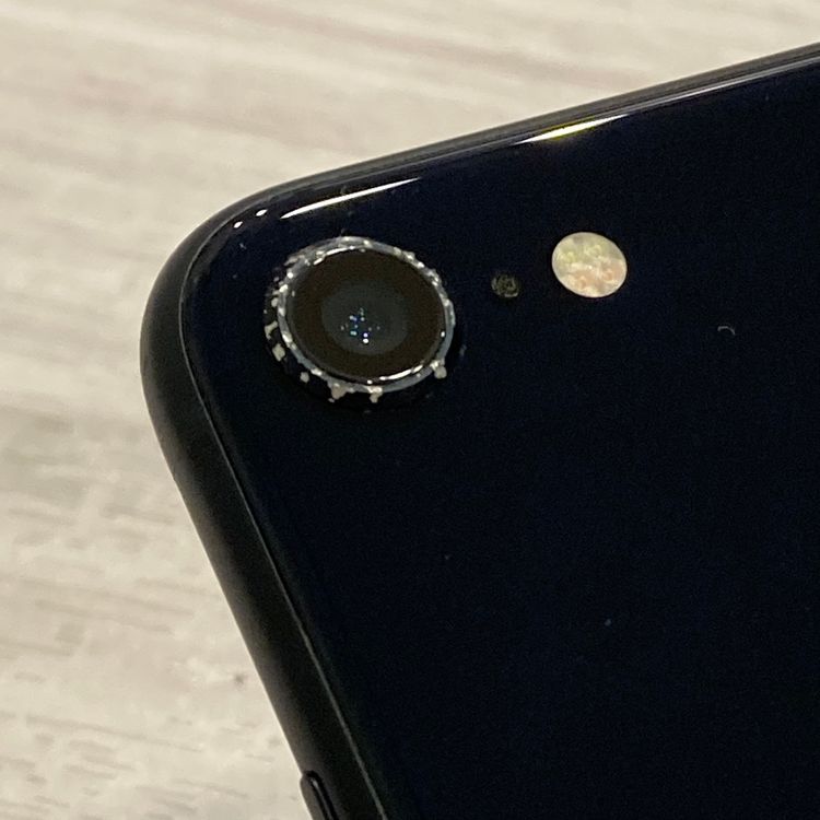 ������������86�� iPhone SE3 128GB ��Ƚ�� SIM�ե꡼ ��Х�����6124