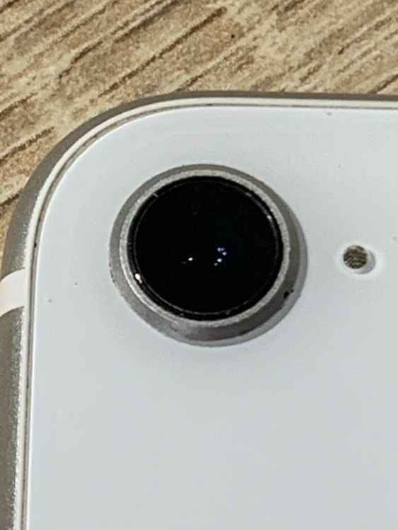 2720 iPhone SE ��2���� 64GB �ۥ磻�� SIM���å��ʤ� ư���ǧ�Ѥߡڥ͡�