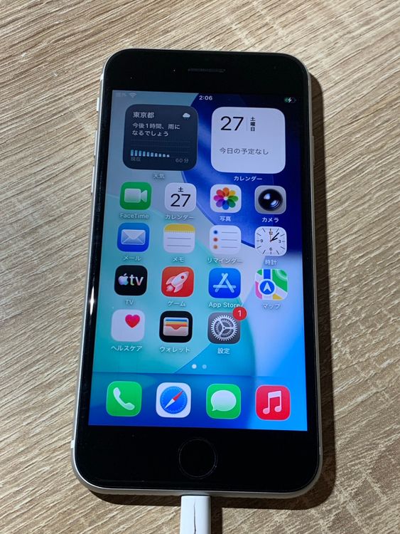 2082 iPhone SE ��2���� 64GB �ۥ磻�� SIM�ե꡼ ư���ǧ�Ѥ�