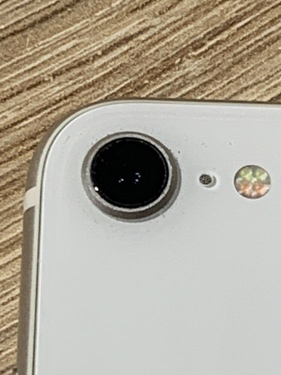 2404 iPhone SE ��3���� 64GB �ۥ磻�� SIM�ե꡼ �������