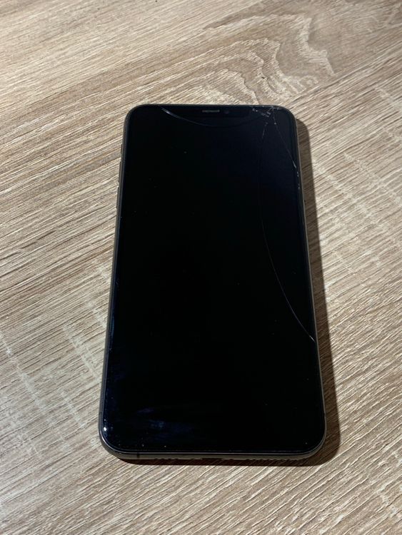 2439 iPhone 11 Pro Max 256GB ������� SIM���å�̤��ǧ�ڥ͡�