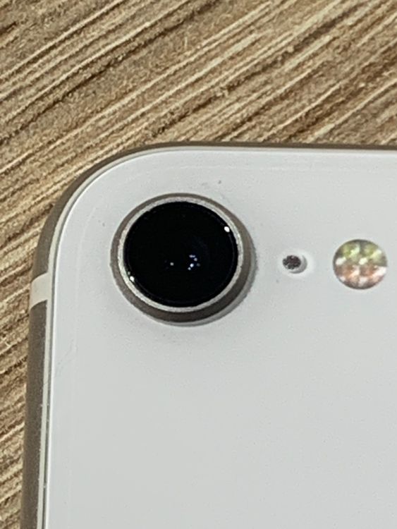 2620 iPhone SE ��3���� 64GB �������饤�� ������� SIM���å�̤��ǧ�ڥ͡�