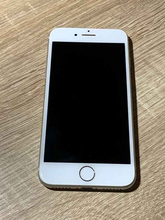 2648 iPhone 7 32GB ����С� ������� SIM���å��ʤ��ڥ͡�