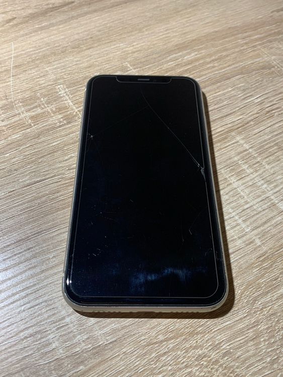 1998 iPhone 11 64GB �ۥ磻�� SIM�ե꡼ �������