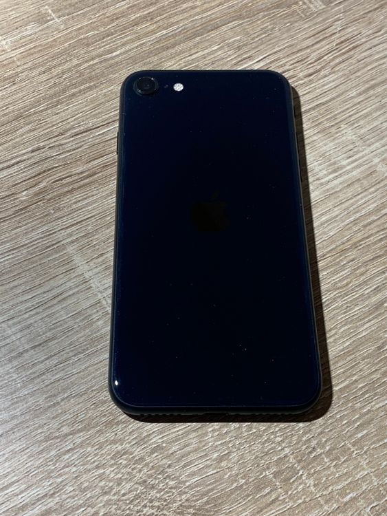 2406 iPhone SE ��3���� 256GB �֥�å� SIM�ե꡼ ư���ǧ�Ѥ�