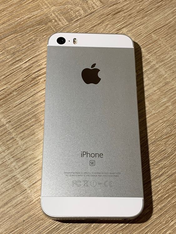2261 iPhone SE ��1���� 16GB ����С� SIM���å����� ư���ǧ�Ѥ�