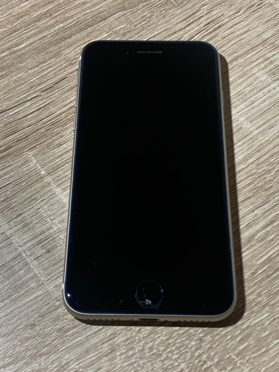 2620 iPhone SE ��3���� 64GB �������饤�� ������� SIM���å�̤��ǧ�ڥ͡�